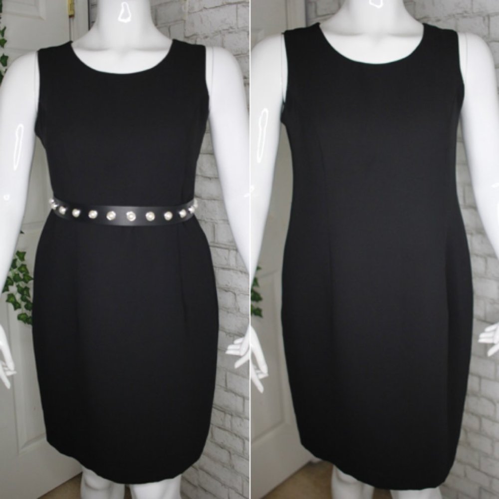 Black Curvy Sheath Dress